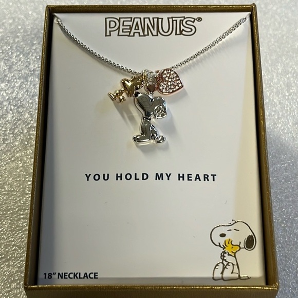 🆕 Snoopy and Woodstock Crystal Heart Necklace - Picture 2 of 5